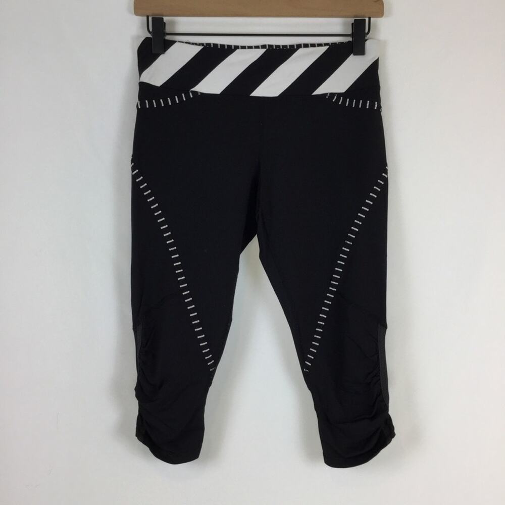 Lululemon Run: Pace Crop, size 6